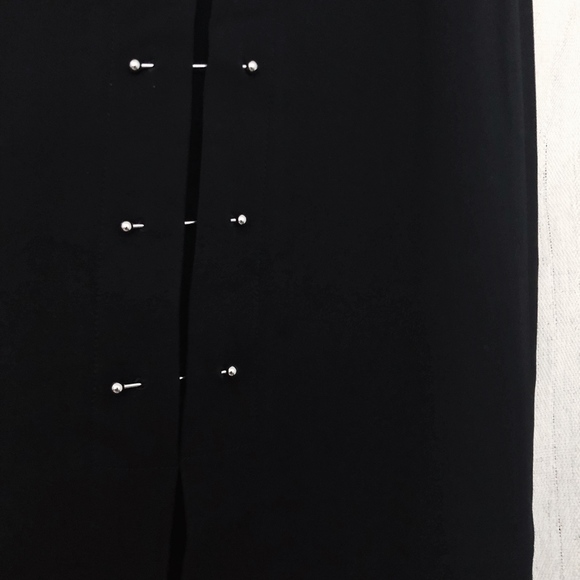 ALC Black Dean Skirt w/ Gunmetal Barbell Closure - Picture 5 of 8